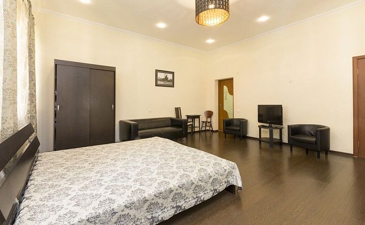 2-местный 2-комнатный люкс