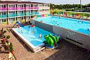 Отель "Sea Breeze Resort" ("Си Бриз Резорт")