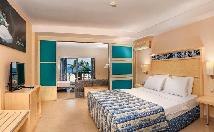 Ephesia Holiday Beach Club 4*  - Изображение 1