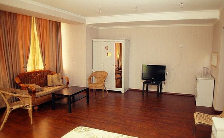 2-местный 1-комнатный люкс