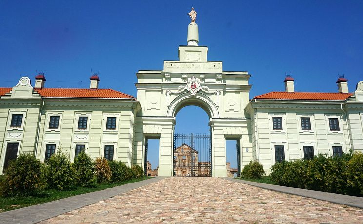 Ружанский дворец,Ружаны