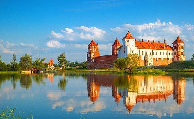 Замковый комплекс «Мир»